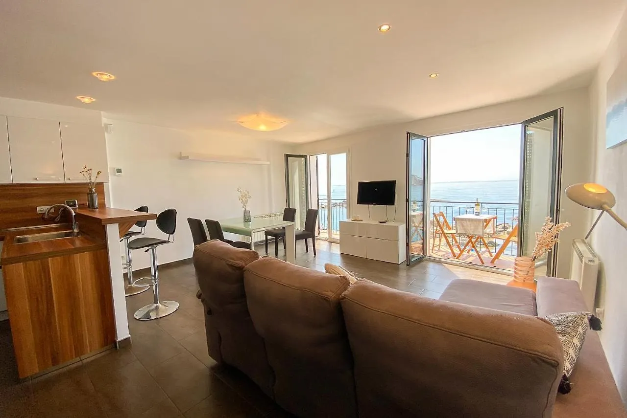 Apartamento Exclusivo En Primera Linea De Mar Calella De Palafrugell 0*,