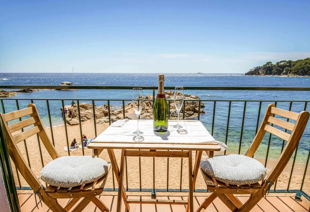 Apartment Apartamento Exclusivo En Primera Linea De Mar Calella De Palafrugell