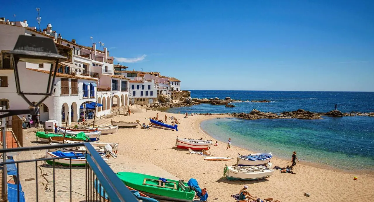 Apartamento Exclusivo En Primera Linea De Mar Calella De Palafrugell 0*,  Spain